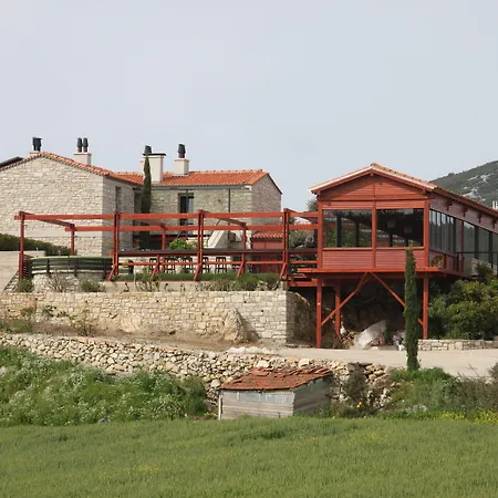 فندق Urla Bagevi *